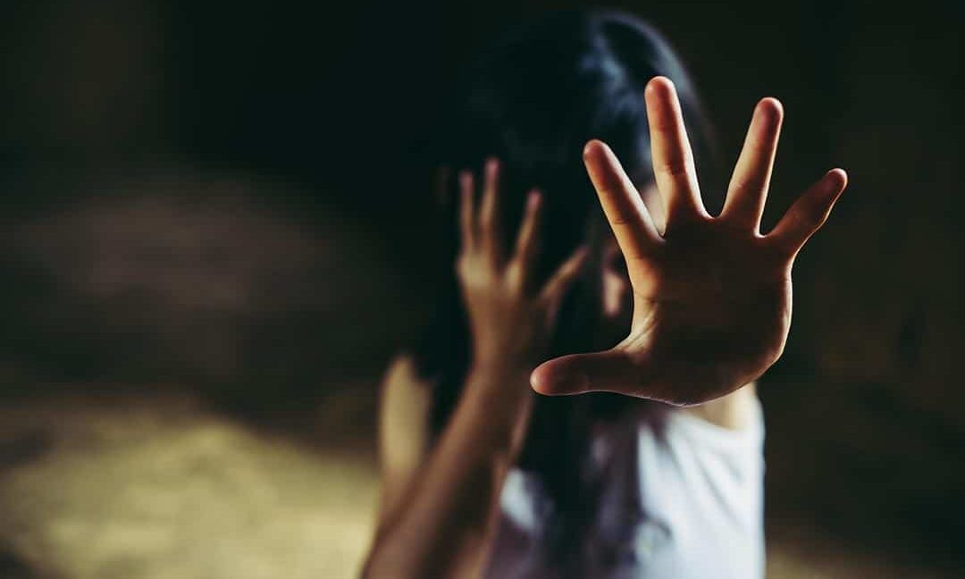 Stop abusing violence. violence, terrified , A fearful child.Sto Slap